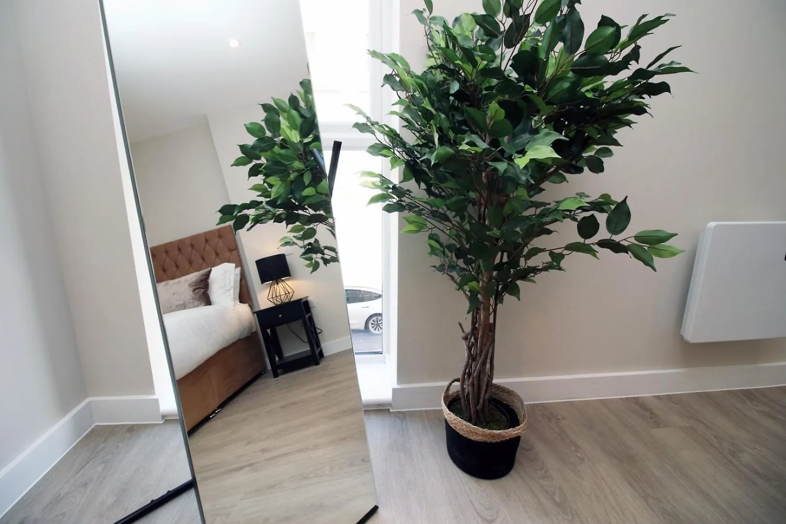 Casablanca 3 - Cardiff Bay - 2 Bed Apartment